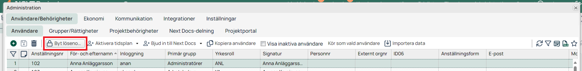 Administration — Användare/Behörigheter med Byt lösenord markerat