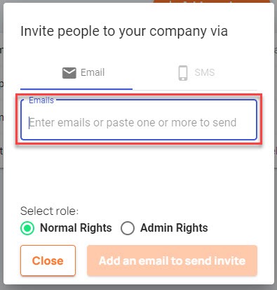 Dialog för att bjuda in användare via e-post eller SMS
