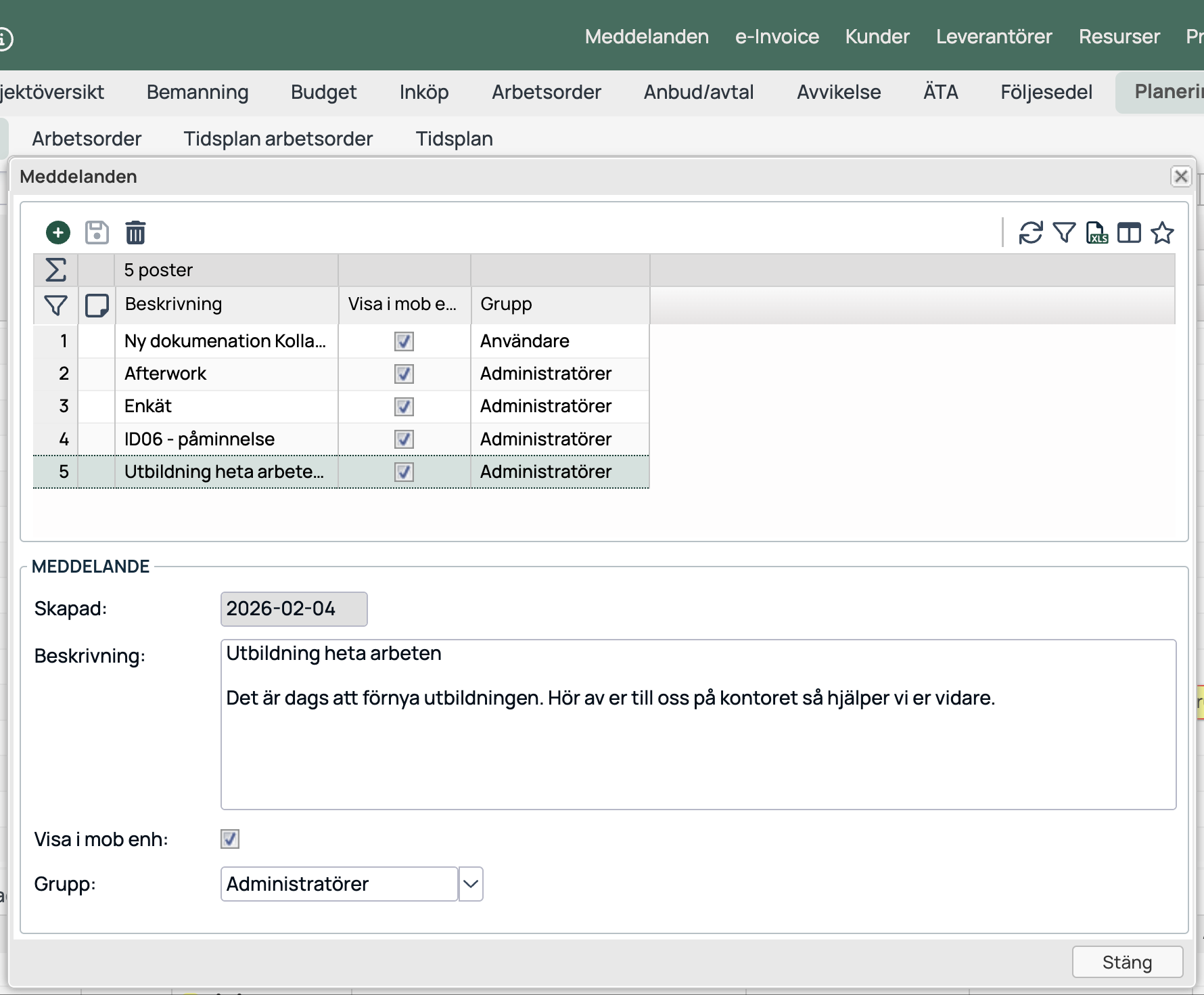 Meddelanden-dialog med lista och detaljvy för meddelande